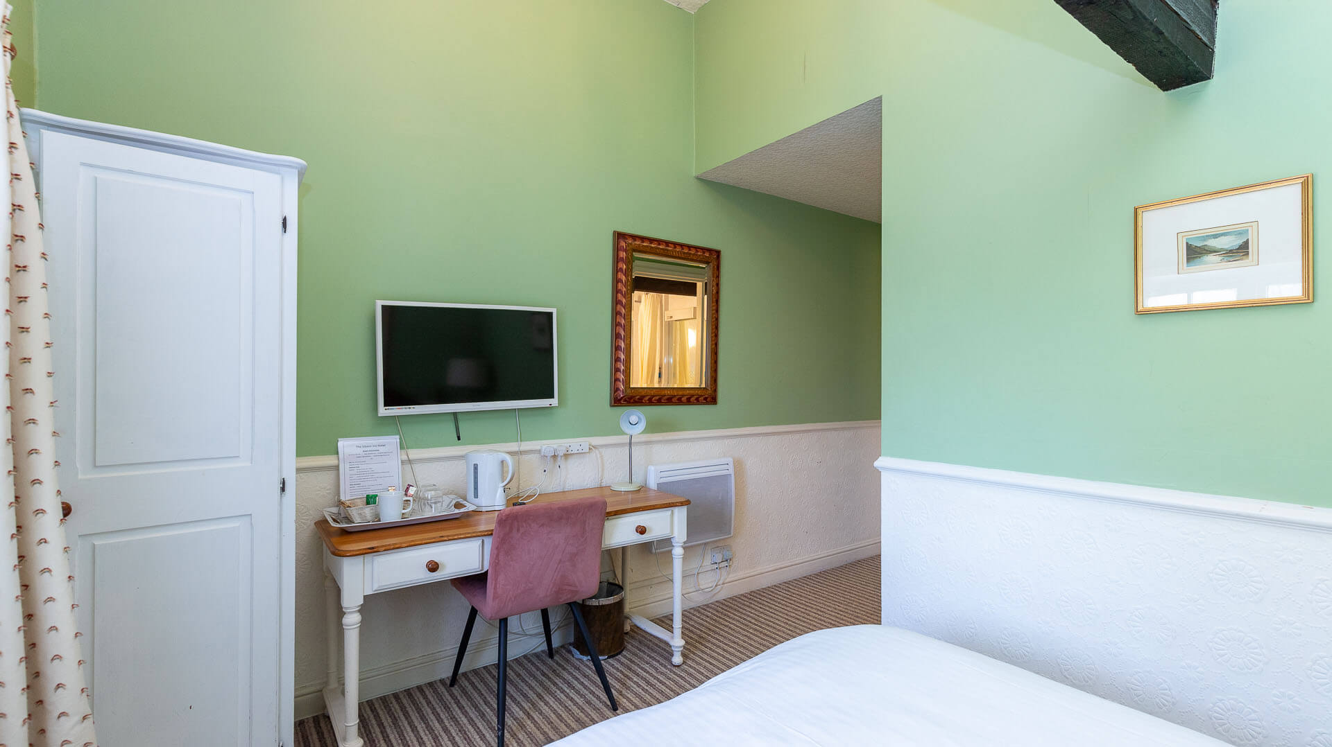 The Sibson Inn Standard Double Room Bathroom