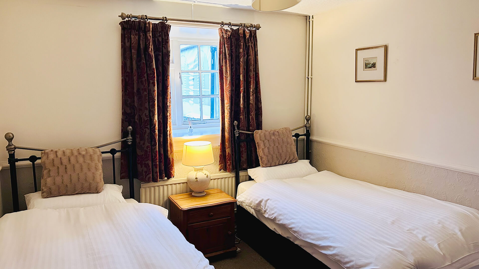 The Sibson Inn Standard Twin Room