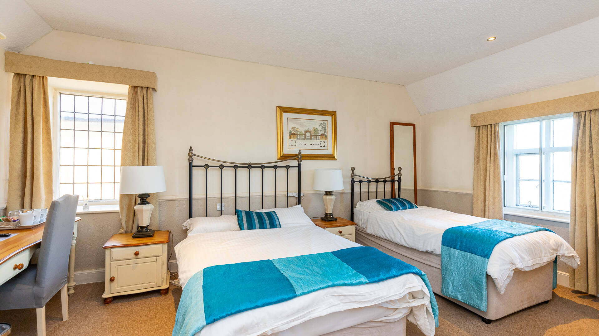The Sibson Inn Main Bedroom